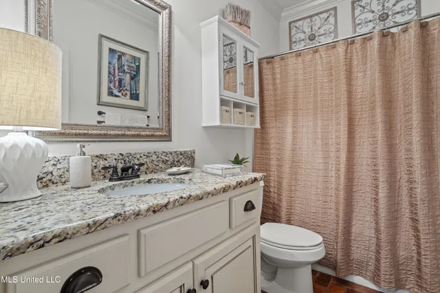 $889,000 | 394 Fly-Away Court, Biloxi, MS 39531