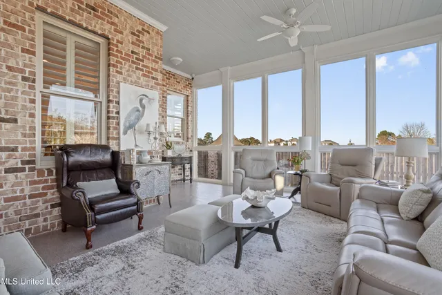 $889,000 | 394 Fly-Away Court, Biloxi, MS 39531