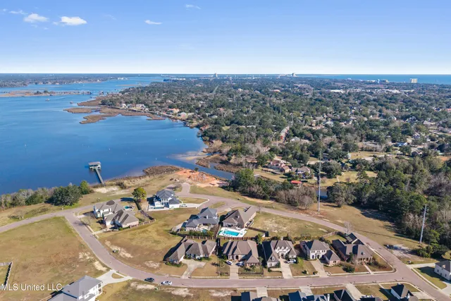 $889,000 | 394 Fly-Away Court, Biloxi, MS 39531