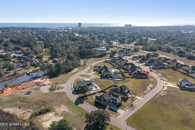 $889,000 | 394 Fly-Away Court, Biloxi, MS 39531