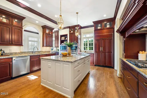 $1,950,000 | 50131 Manly, Chapel Hill, NC 27517