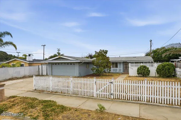 $450,000 | 1526 Calle Siete, Lompoc, CA 93436