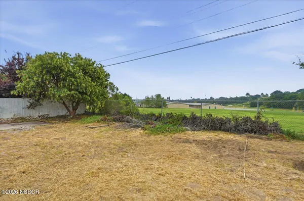$450,000 | 1526 Calle Siete, Lompoc, CA 93436