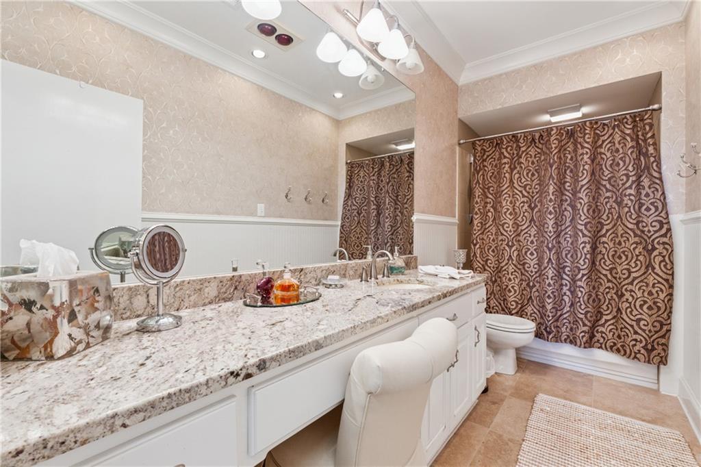 2917 Pointe Drive Gainesville, GA 30506 - Photo 39 of 65