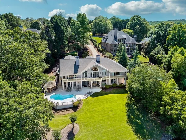 $2,450,000 | 2917 Pointe Drive, Gainesville, GA 30506