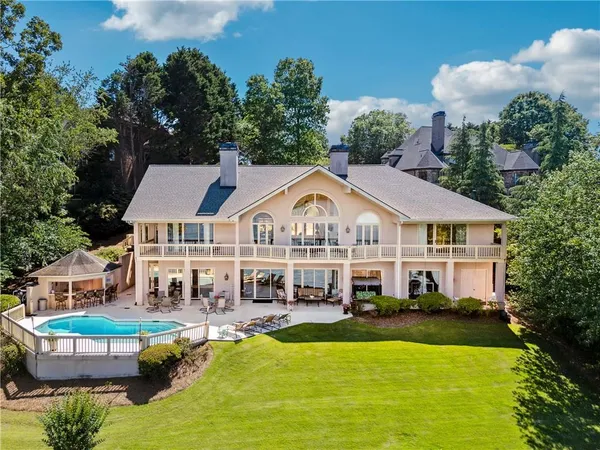 $2,450,000 | 2917 Pointe Drive, Gainesville, GA 30506