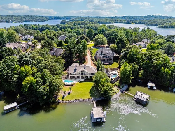 $2,450,000 | 2917 Pointe Drive, Gainesville, GA 30506