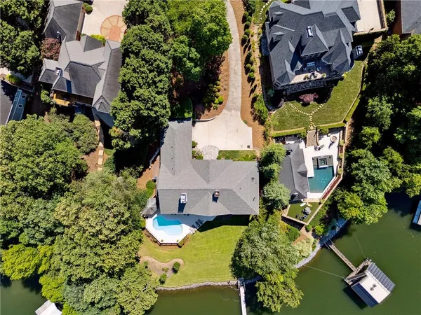 $2,450,000 | 2917 Pointe Drive, Gainesville, GA 30506