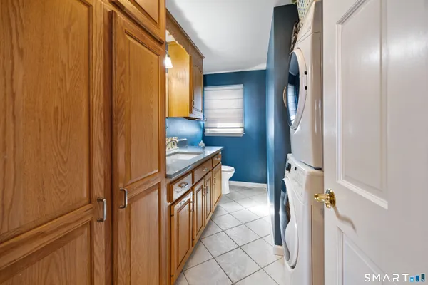 $349,900 | 41 Buckland Street, Wolcott, CT 06716