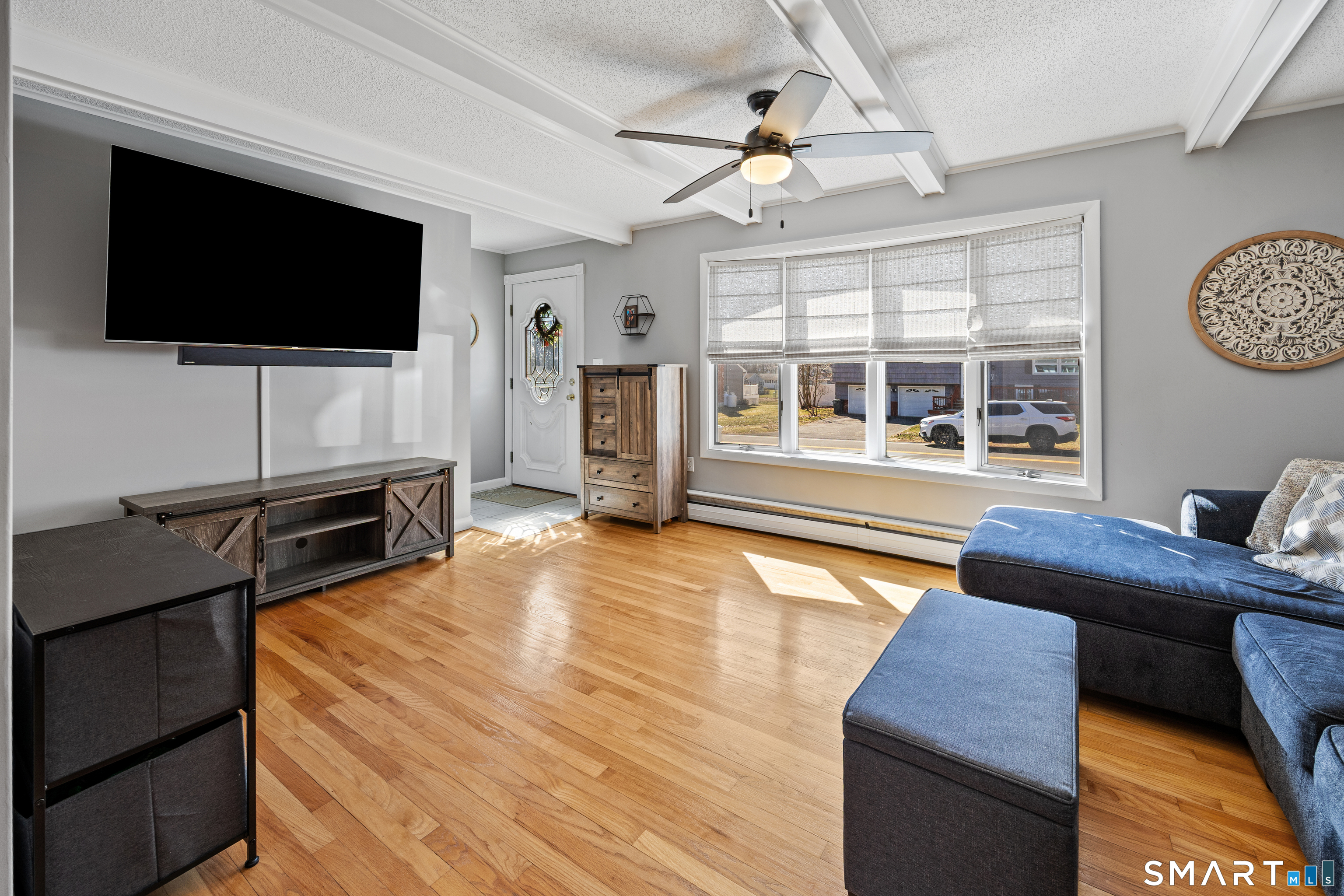 41 Buckland Street Wolcott, CT 06716 - Photo 6 of 35