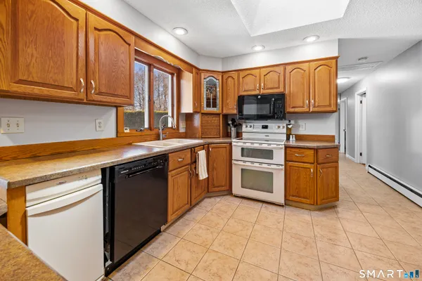 $349,900 | 41 Buckland Street, Wolcott, CT 06716