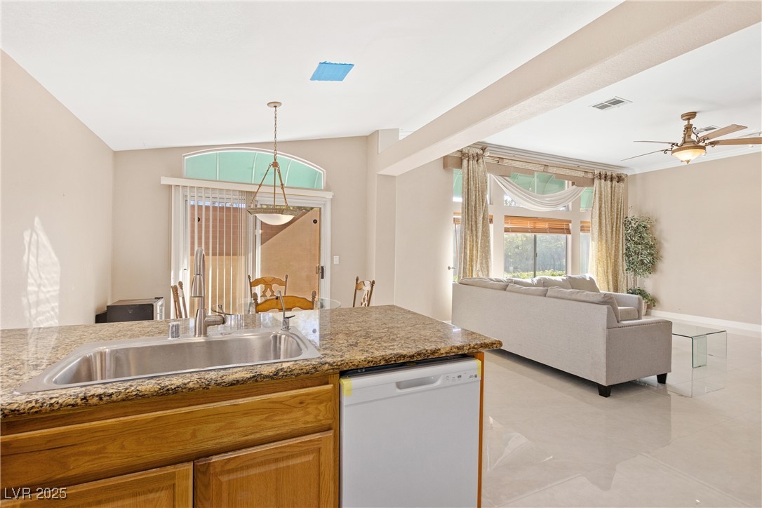 2555 Sundew Avenue Henderson, NV 89052 - Photo 8 of 24