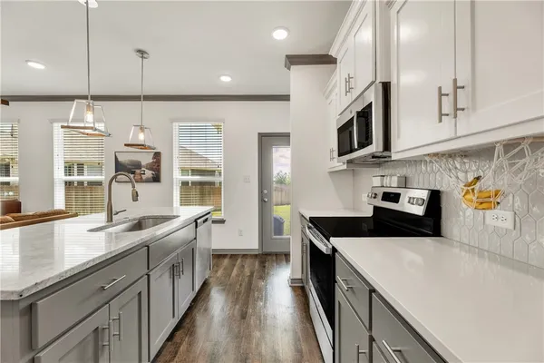 $274,900 | 1000 Granite Court, Bryan, TX 77803