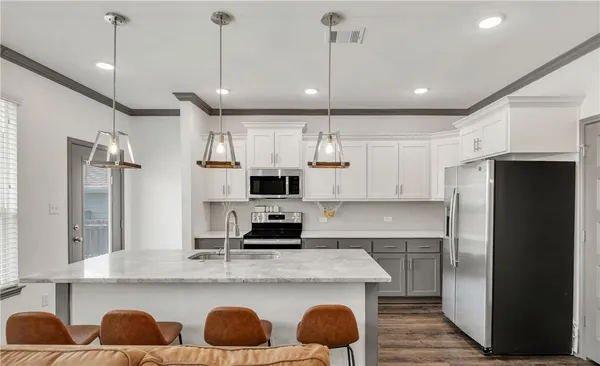 $274,900 | 1000 Granite Court, Bryan, TX 77803