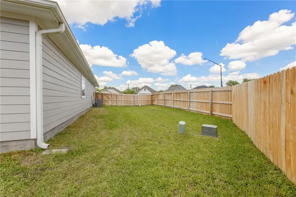 $274,900 | 1000 Granite Court, Bryan, TX 77803