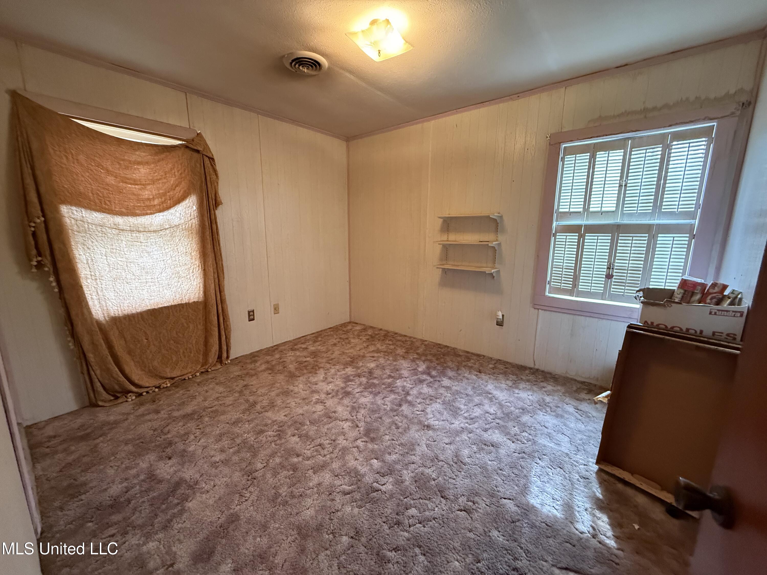 108 Lucas Street Brookhaven, MS 39601 - Photo 7 of 11 IMG_4002