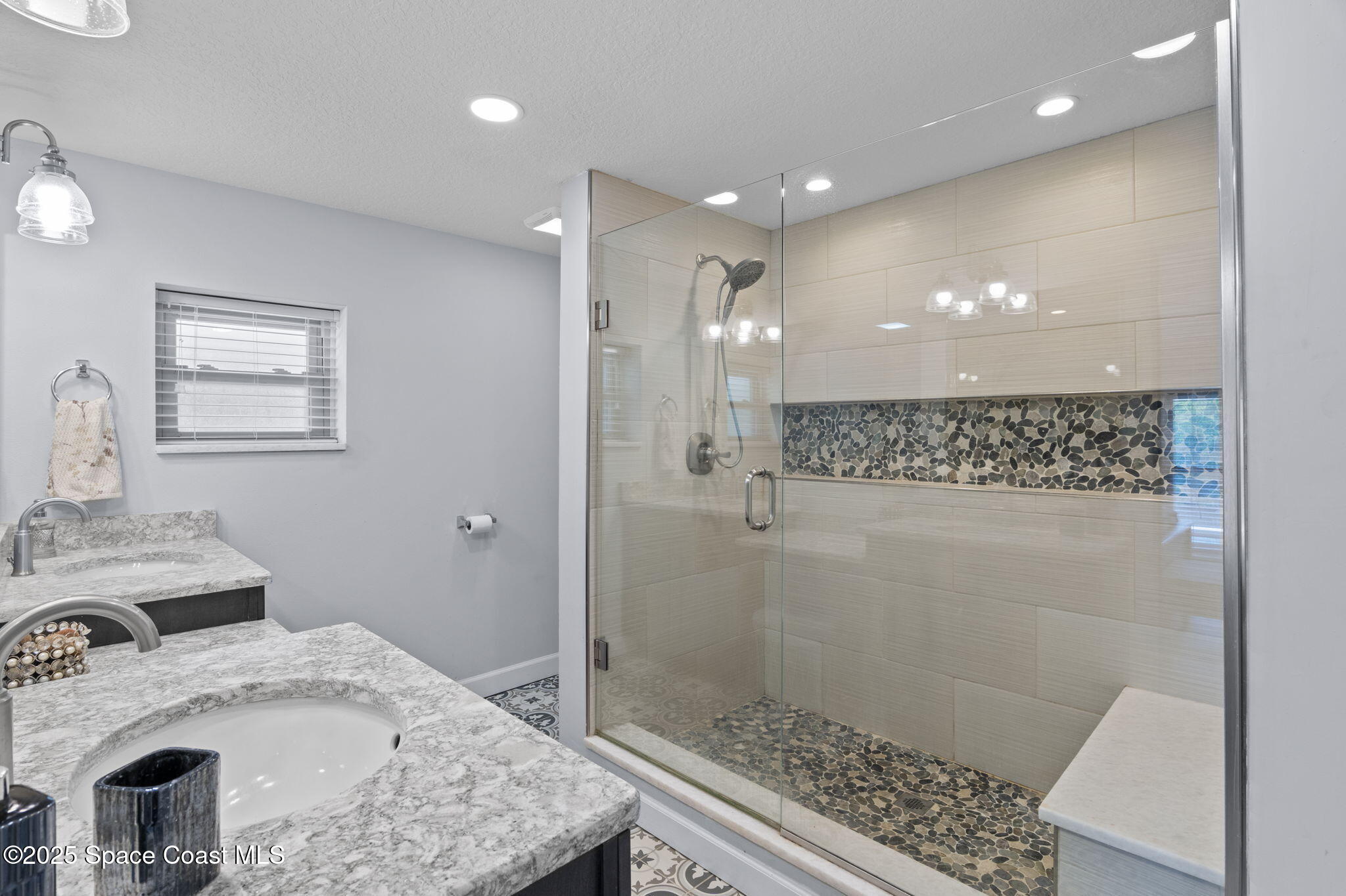 1021 Sunswept Road Northeast Palm Bay, FL 32905 - Photo 16 of 41 14-web-or-mls-P1019047