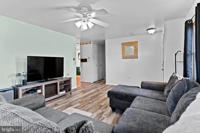 $325,000 | 1434 Yorktowne Road, Mechanicsburg, PA 17050