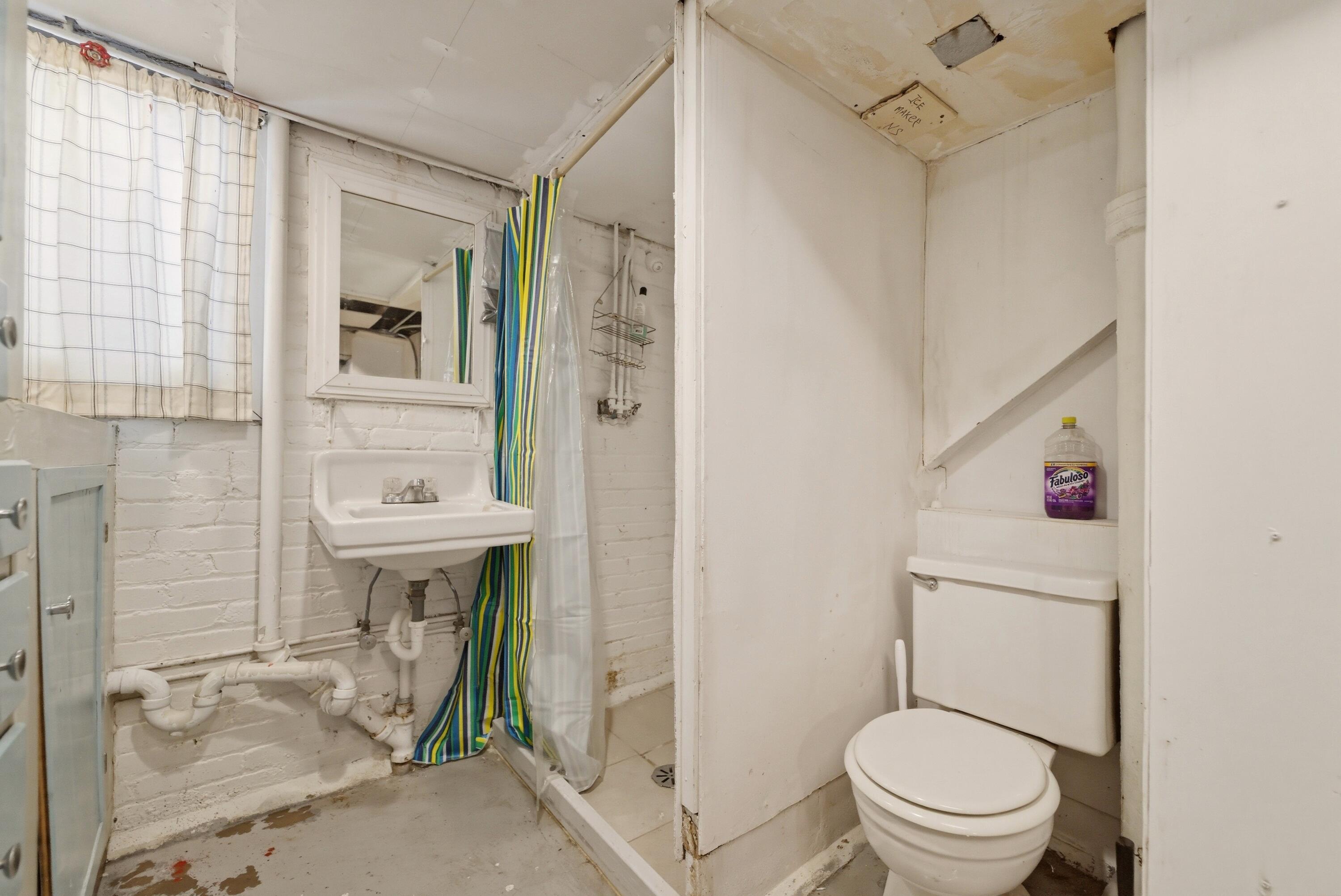 240 Humpfer Street Hammond, IN 46324 - Photo 32 of 42 3000x2005