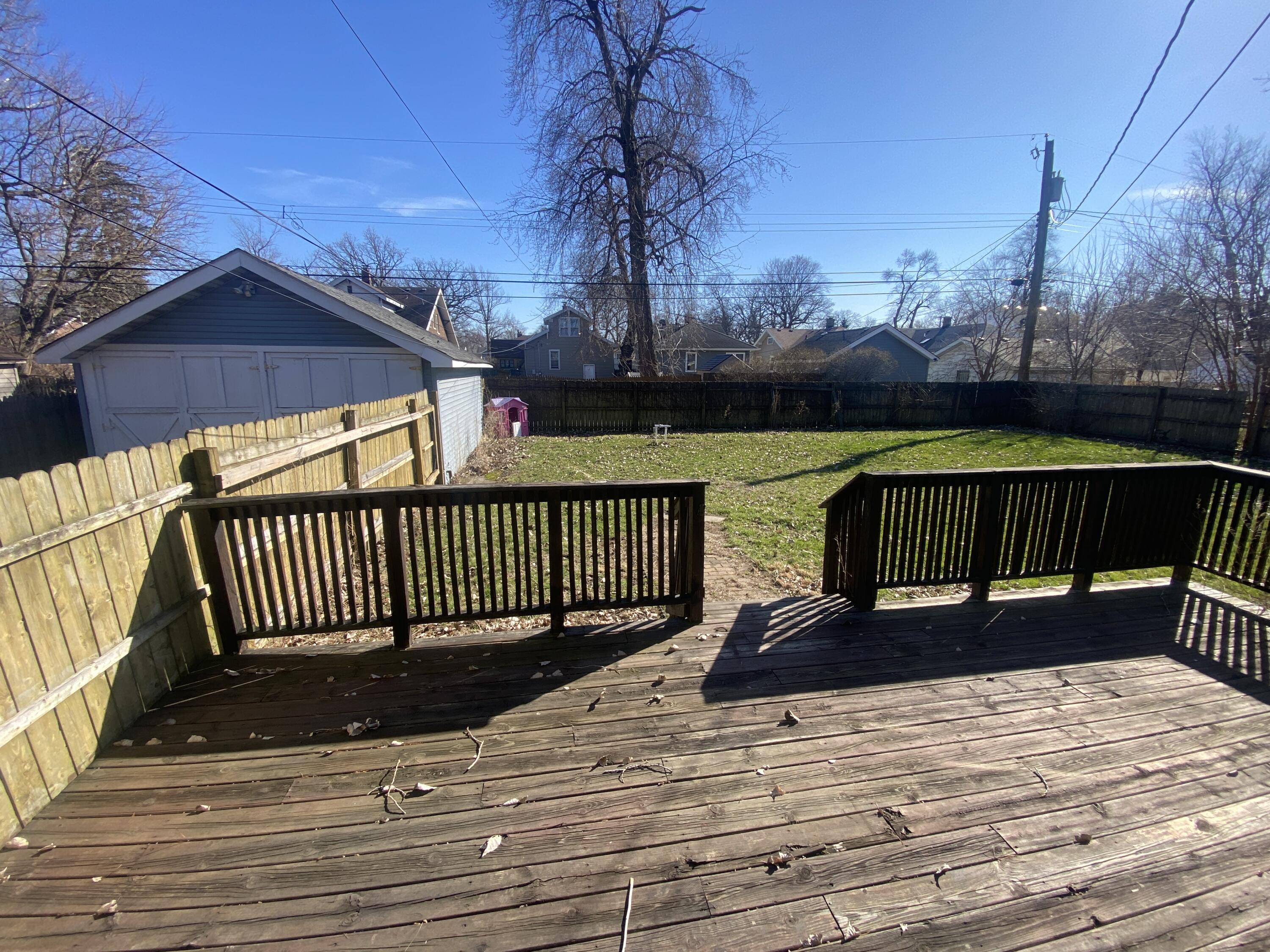 240 Humpfer Street Hammond, IN 46324 - Photo 39 of 42 3000x2250