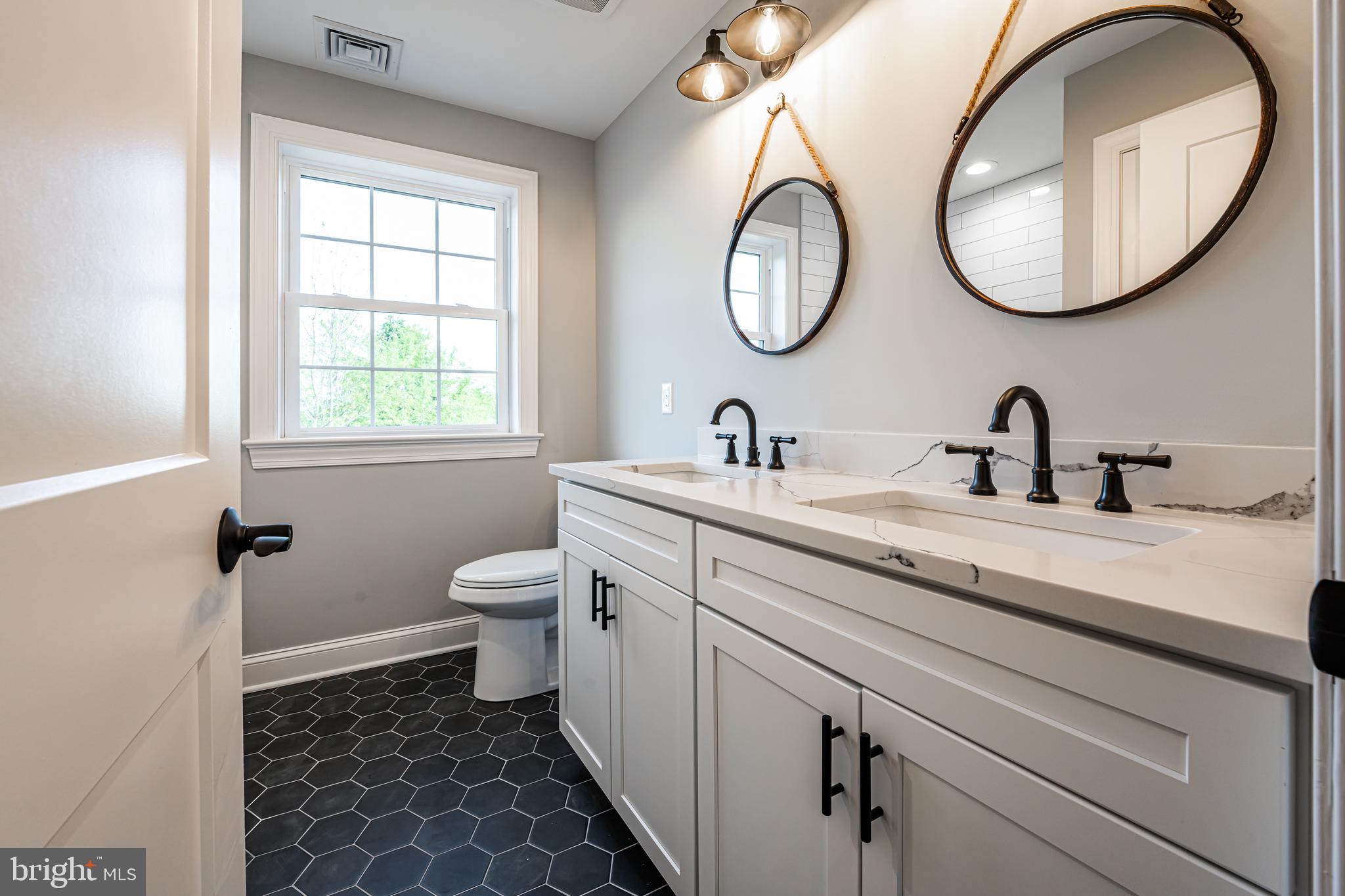 0 Schwenkmill Road Perkasie, PA 18944 - Photo 30 of 31 Full Bathroom