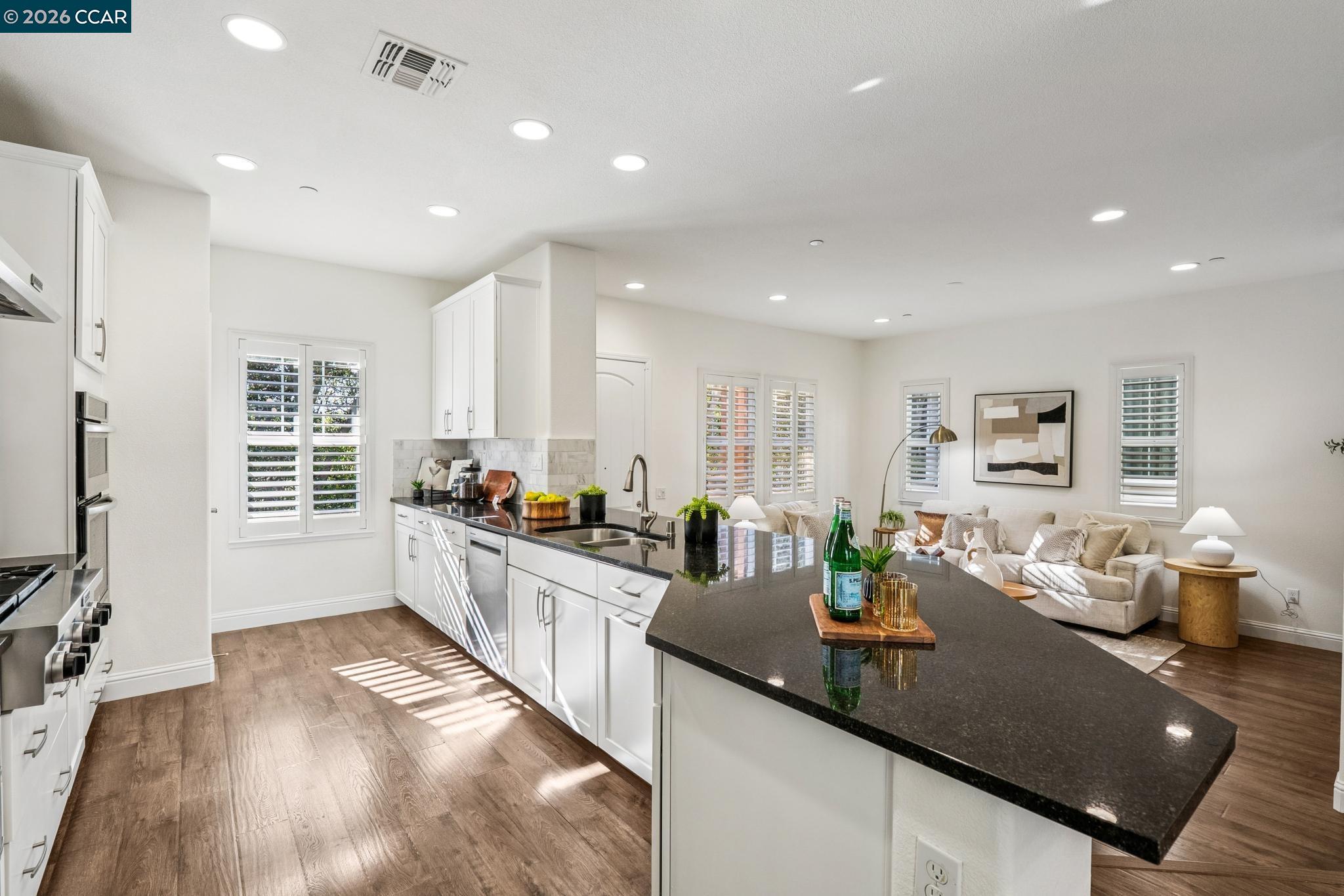 15 Hazel Tree Ridge Orinda, CA 94563 - Photo 13 of 34