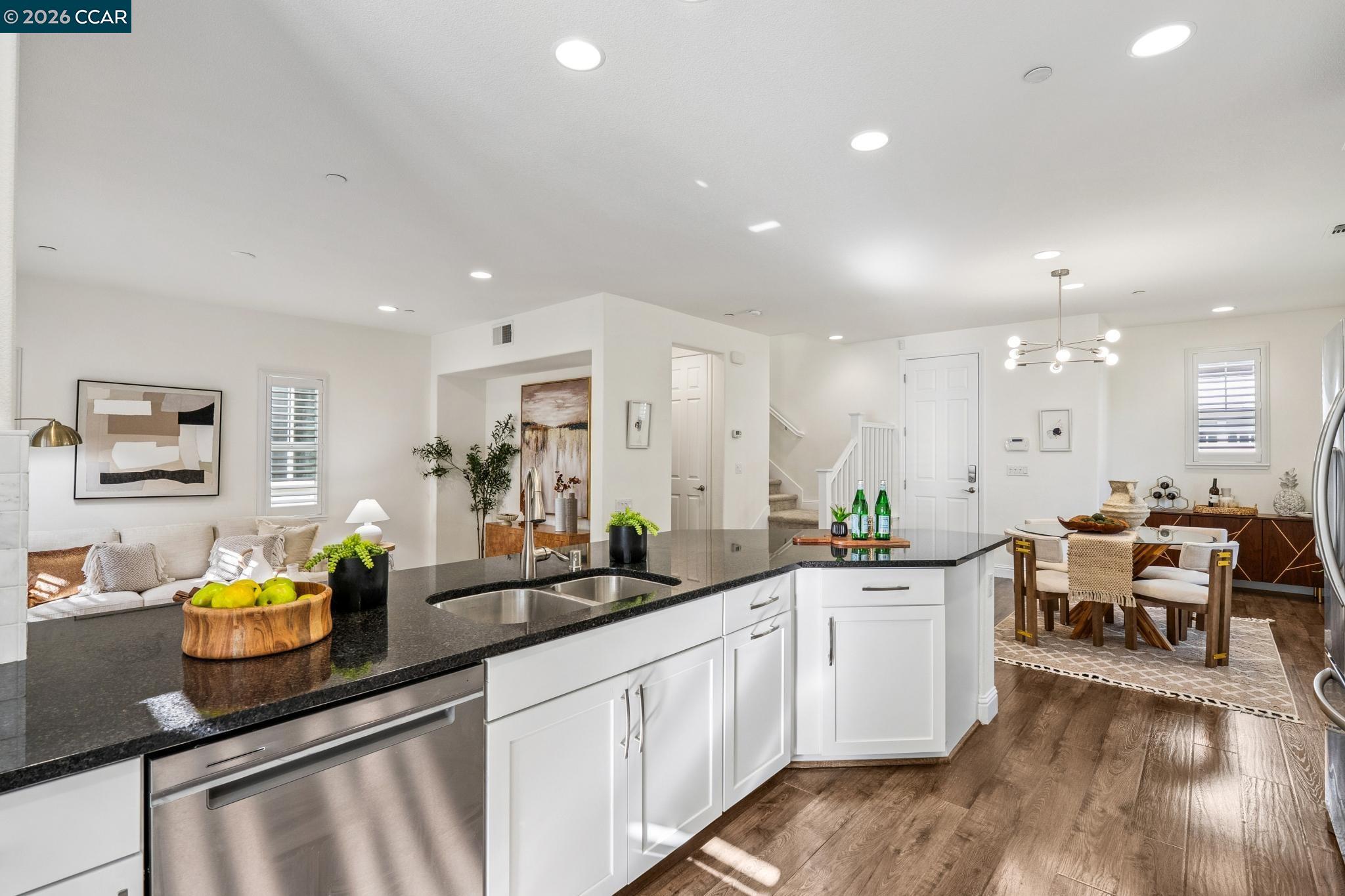 15 Hazel Tree Ridge Orinda, CA 94563 - Photo 10 of 34