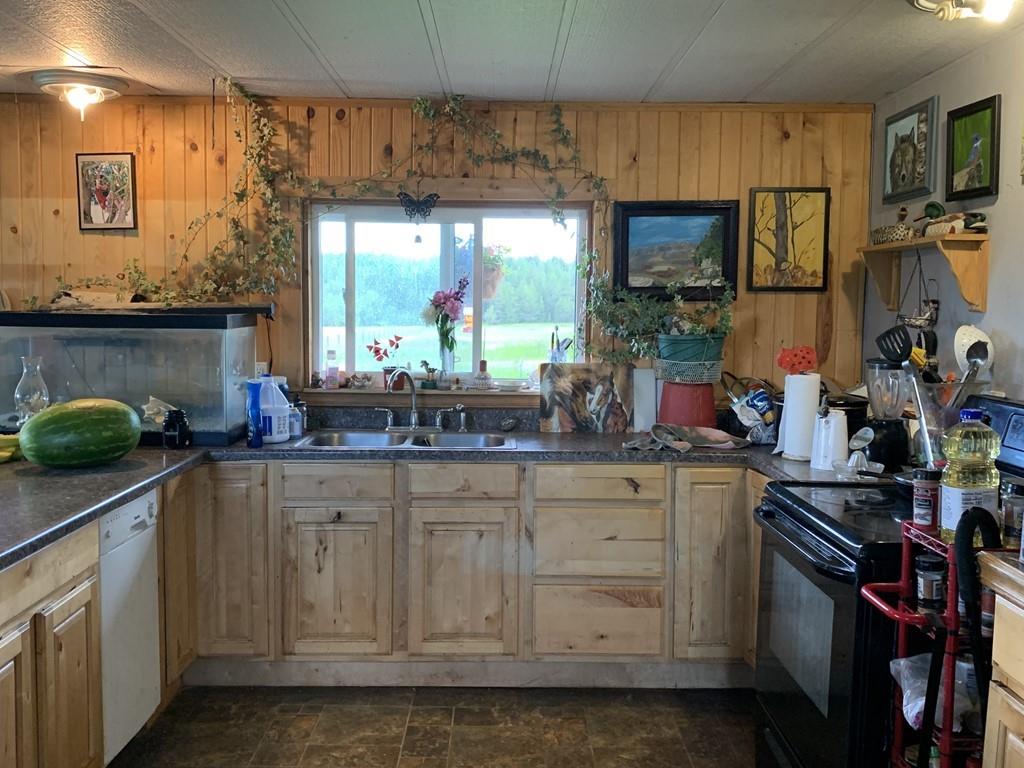 502 Bond Road Cusick, WA 99119 - Photo 12 of 20