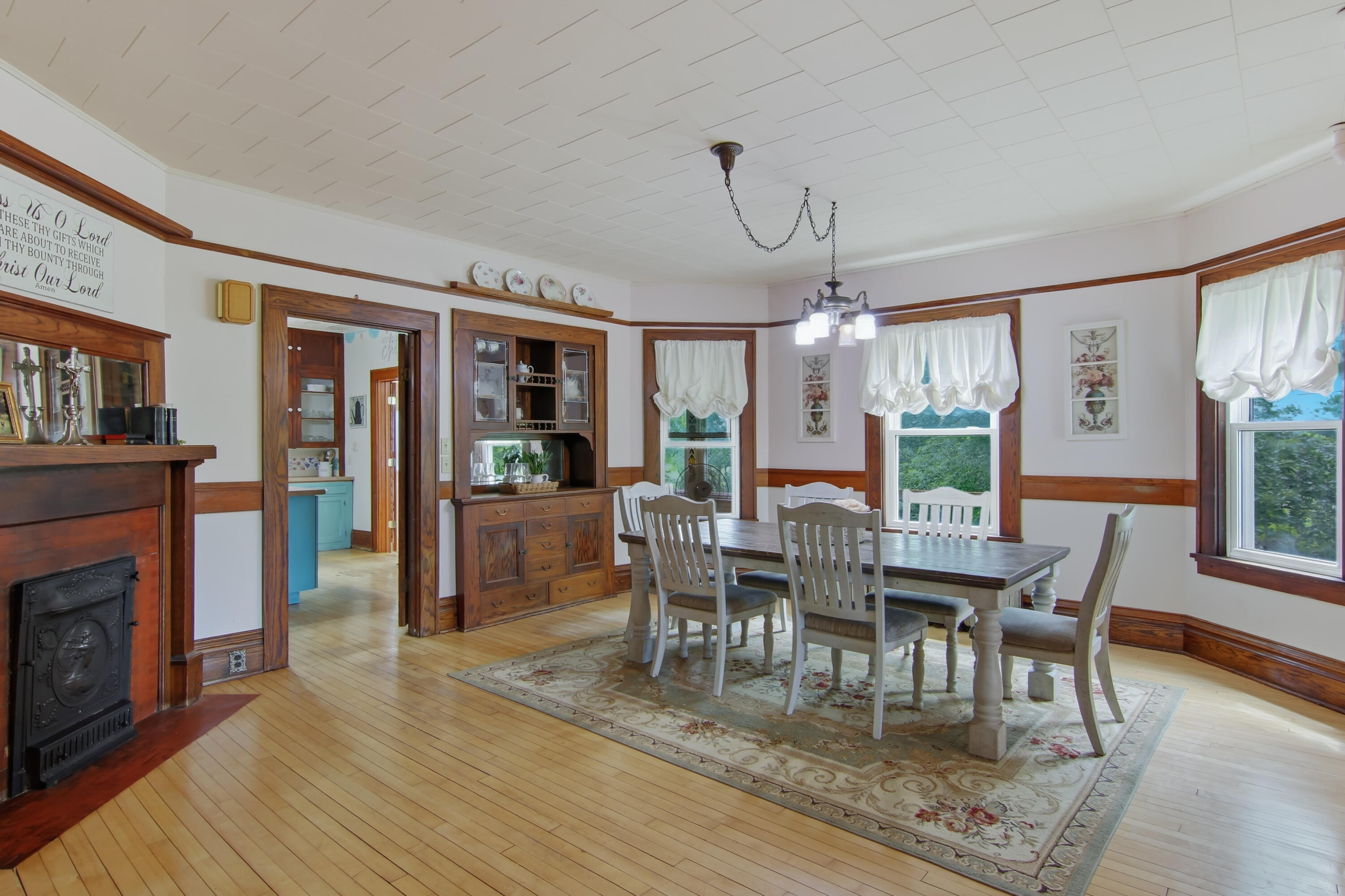N40496 Christopherson Road Pigeon, WI 54758 - Photo 10 of 57 04-Dining-3-jpg