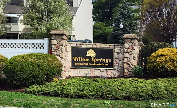 $369,000 | 124 Willow Springs, Unit 124, New Milford, CT 06776