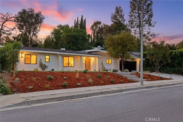 $2,498,900 | 4615 El Caballero Drive, Tarzana, CA 91356