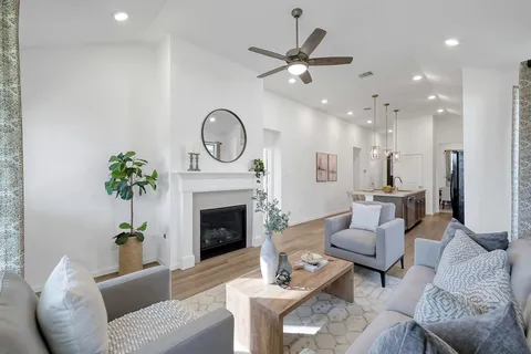 $325,000 | 19247 Palfrey Prairie Trail, Tomball, TX 77377