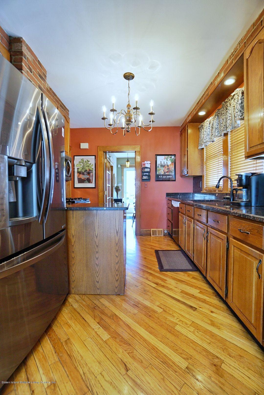 65 Burnside Avenue Staten Island, NY 10302 - Photo 18 of 49 kitchen