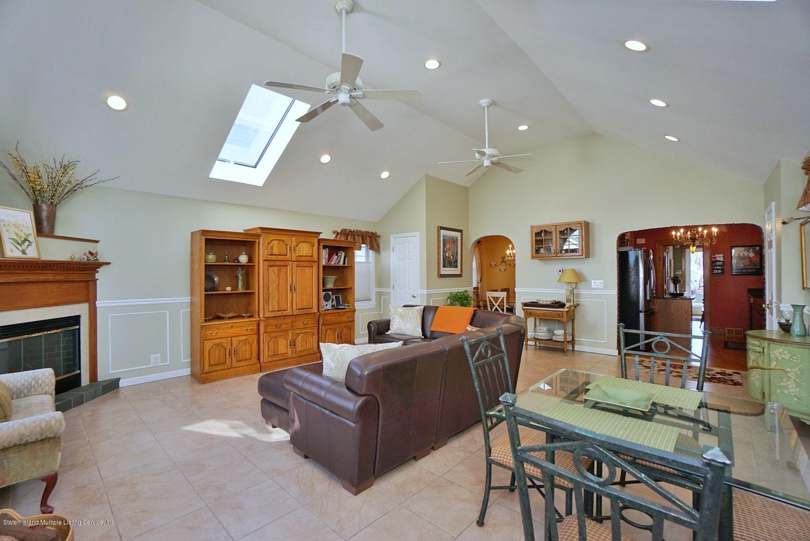 65 Burnside Avenue Staten Island, NY 10302 - Photo 20 of 49 family room