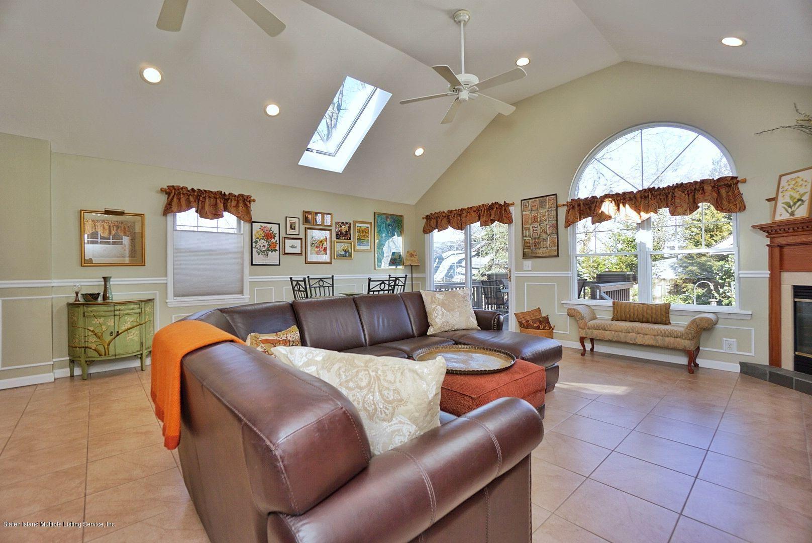 65 Burnside Avenue Staten Island, NY 10302 - Photo 25 of 49 family room