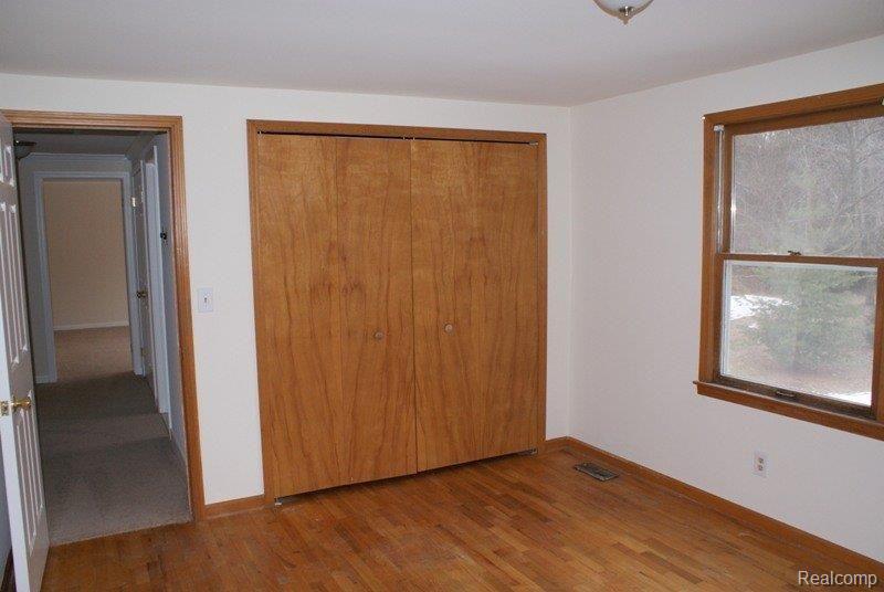 75537 Dequindre Road Leonard, MI 48367 - Photo 11 of 12 8