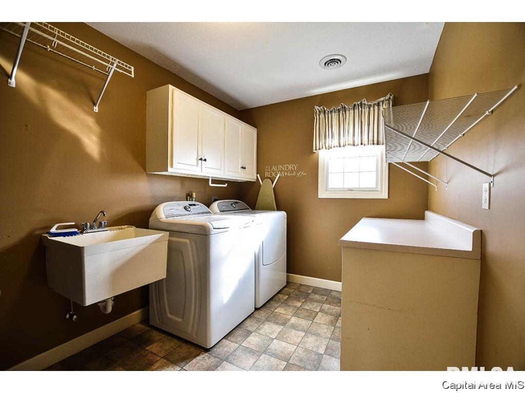 6420 Winterberry Lane Springfield, IL 62712 - Photo 27 of 33 Gallery Image 27