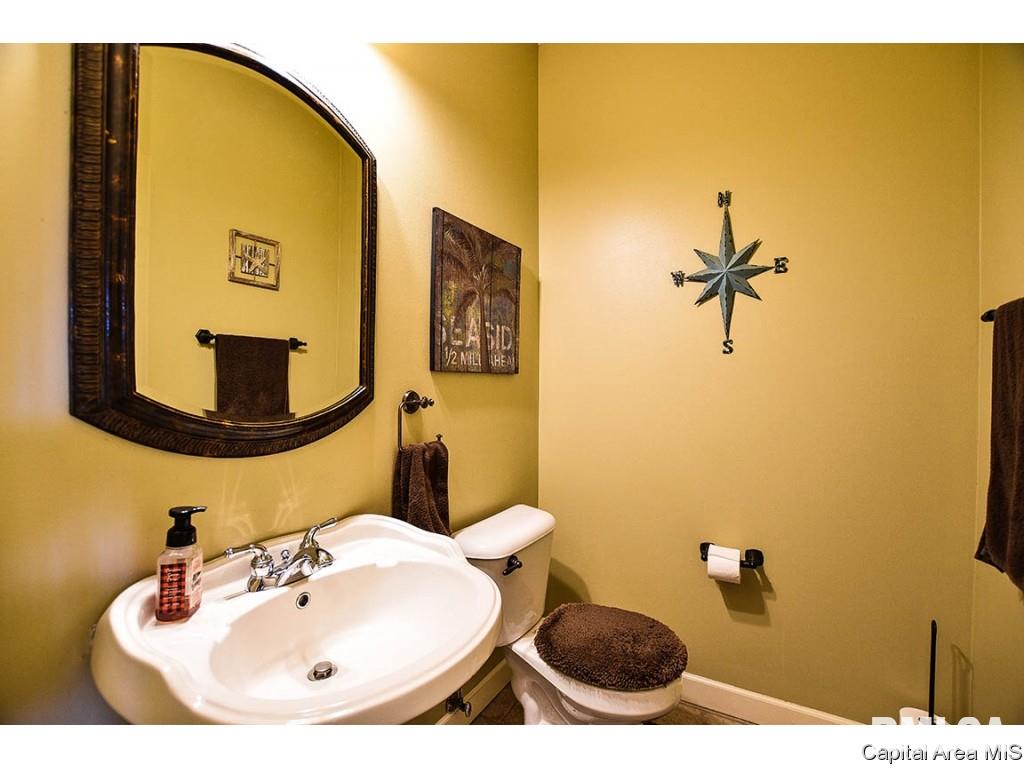 6420 Winterberry Lane Springfield, IL 62712 - Photo 29 of 33 Gallery Image 29