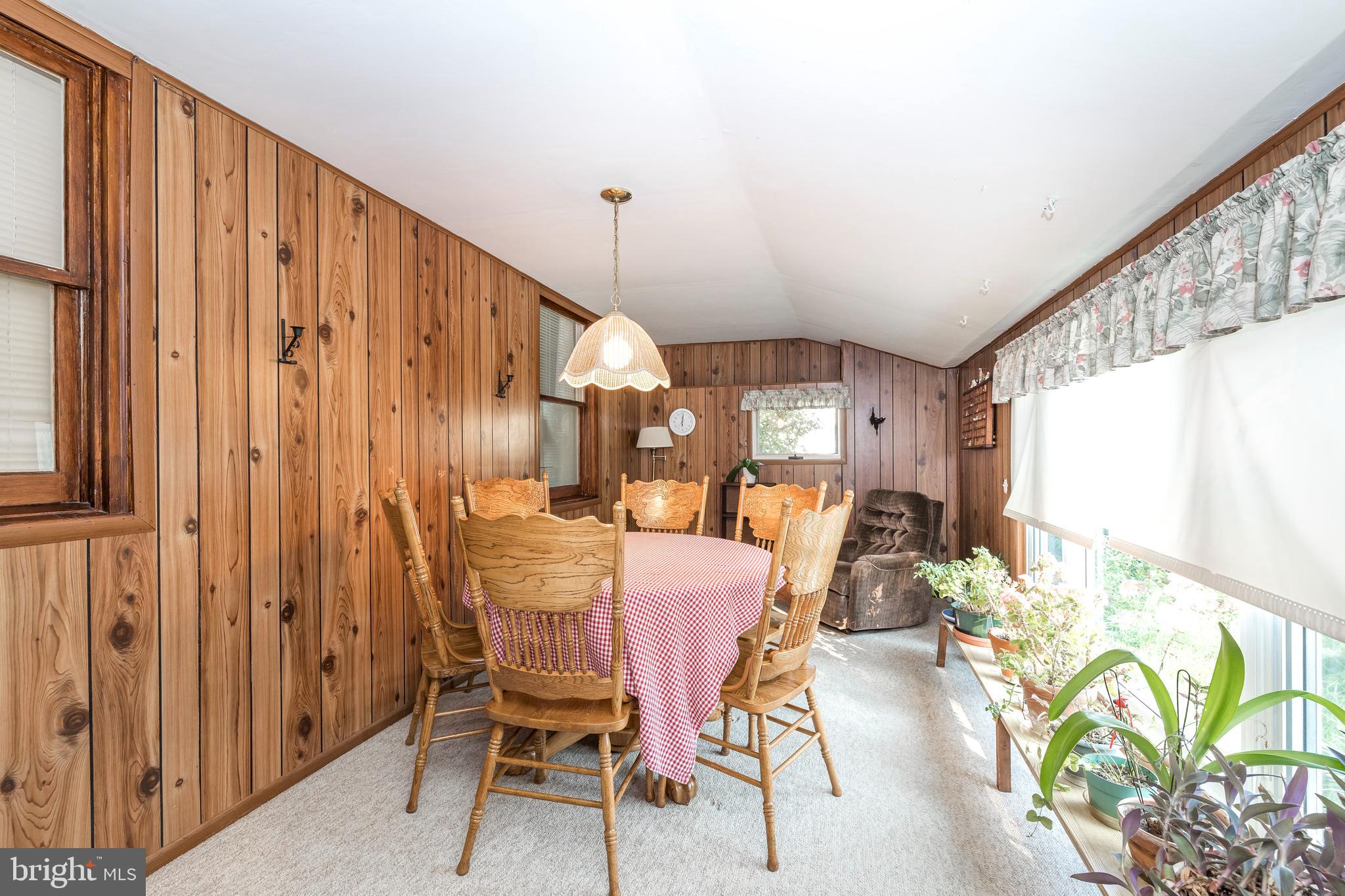 1208 Larchwood Road Flourtown, PA 19031 - Photo 13 of 37