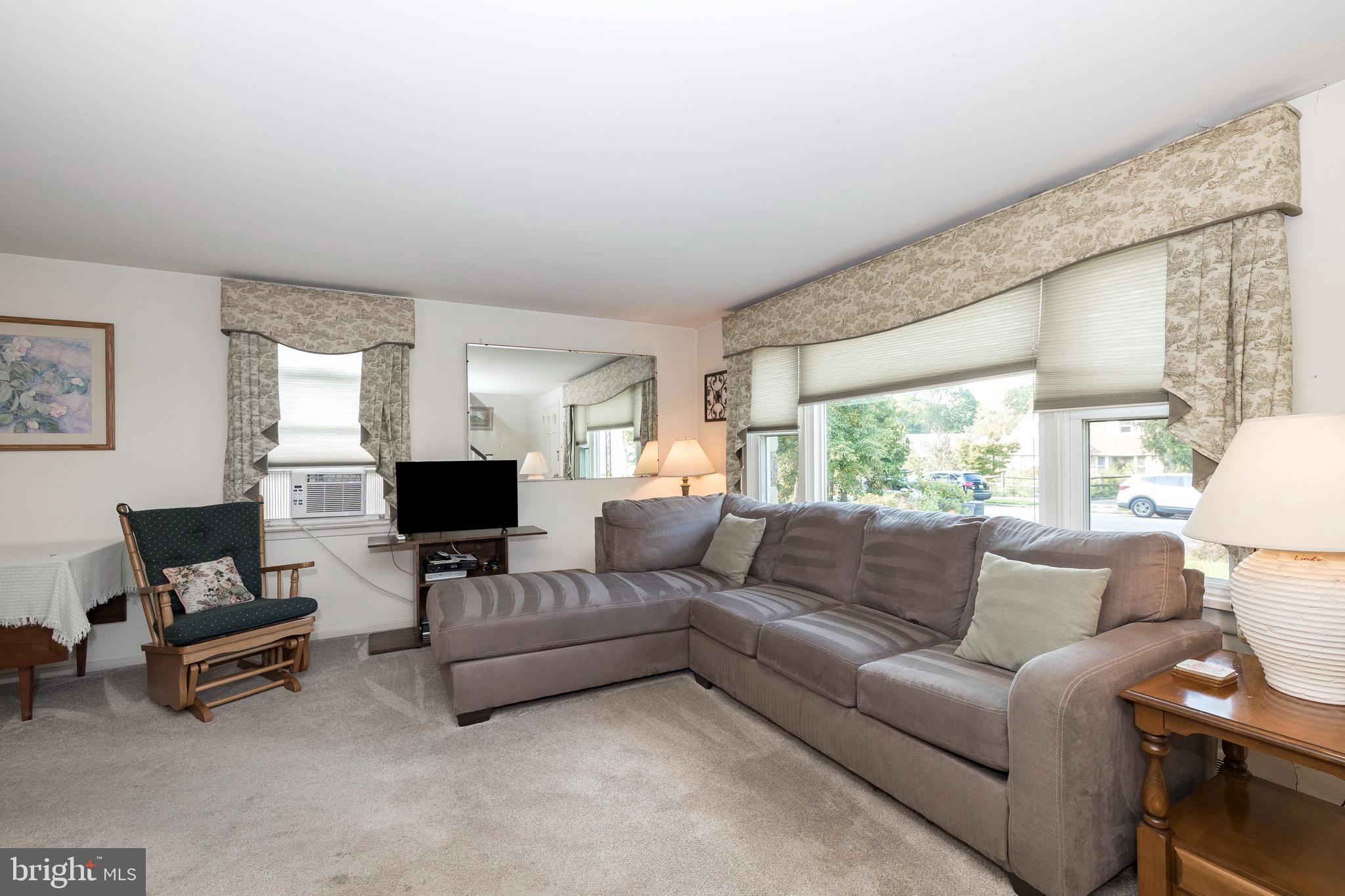 1208 Larchwood Road Flourtown, PA 19031 - Photo 15 of 37