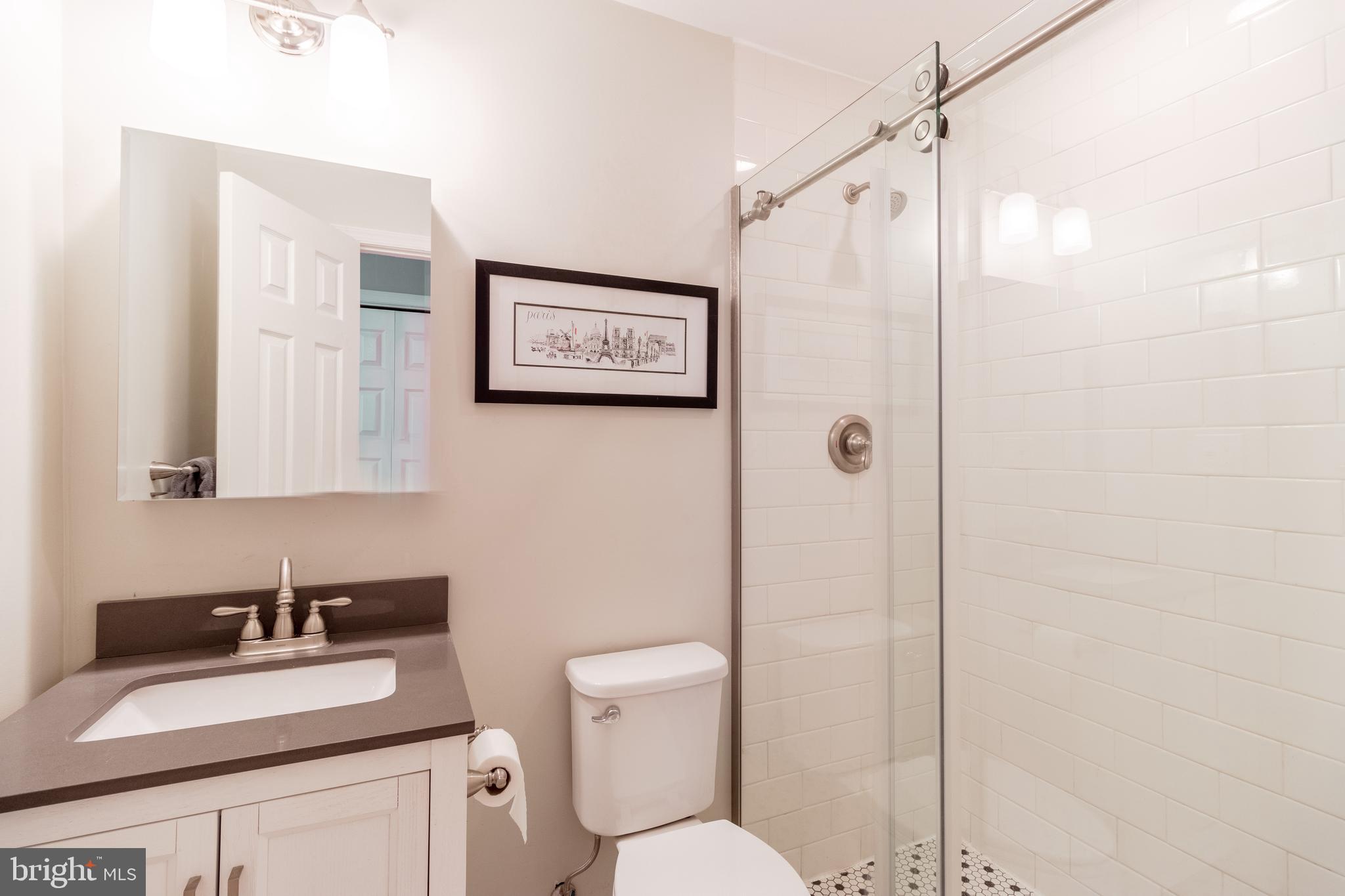 38 Vansant Road Newark, DE 19711 - Photo 32 of 42 Completely Remodeled Hall Bathroom