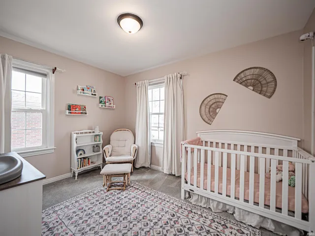 $249,900 | 2707 East Chandler Avenue, Evansville, IN 47714