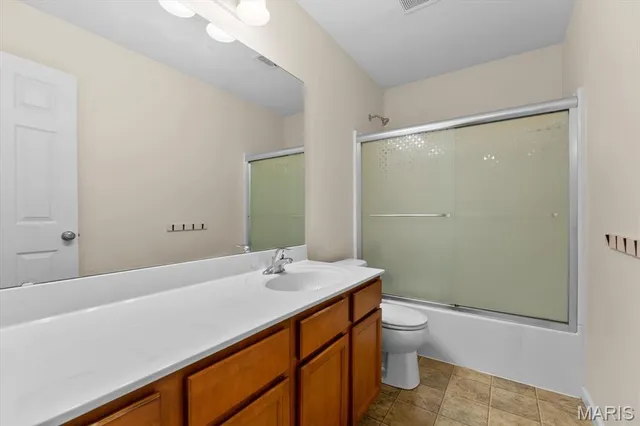 $438,800 | 1012 Crooked Stick Drive, Caseyville, IL 62232