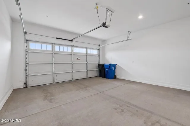 a view of a garage