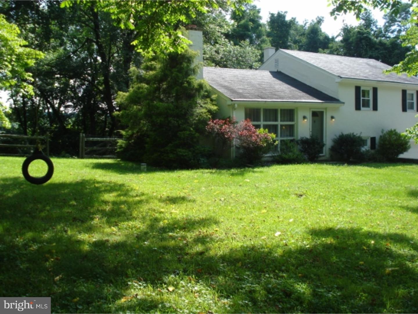 65 Lyndell Road Downingtown, PA 19335 - Photo 17 of 19 Front Yard