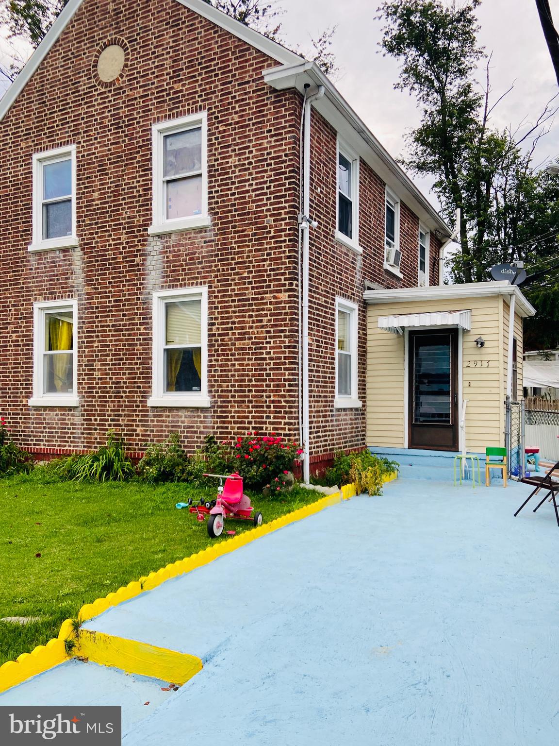2917 Wasp Road Camden, NJ 08104 - Photo 3 of 10