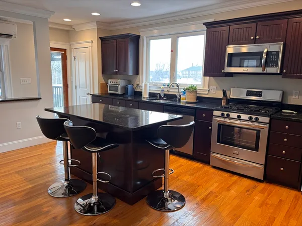 $3,200 | 59 Morton Avenue, Unit 2, Medford, MA 02155