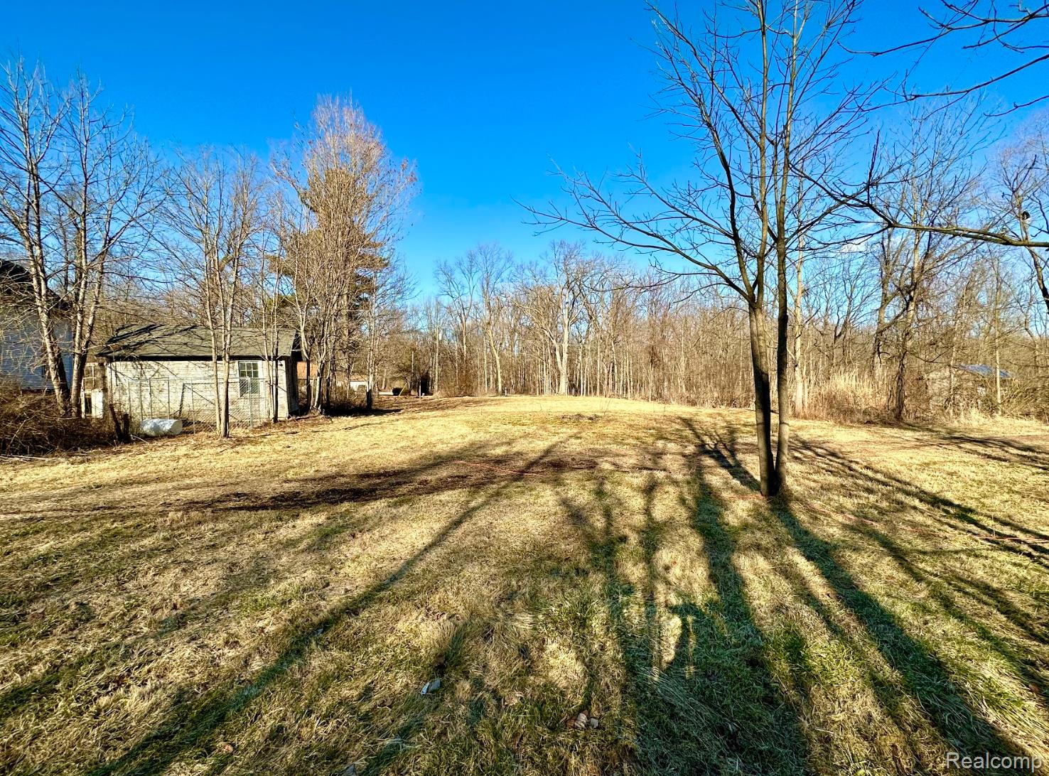 42915 Willis Road Belleville, MI 48111 - Photo 22 of 43 Gallery Image 22