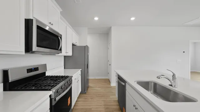 $438,205 | 201 Horizon Rdg Drive, Summerville, SC 29486