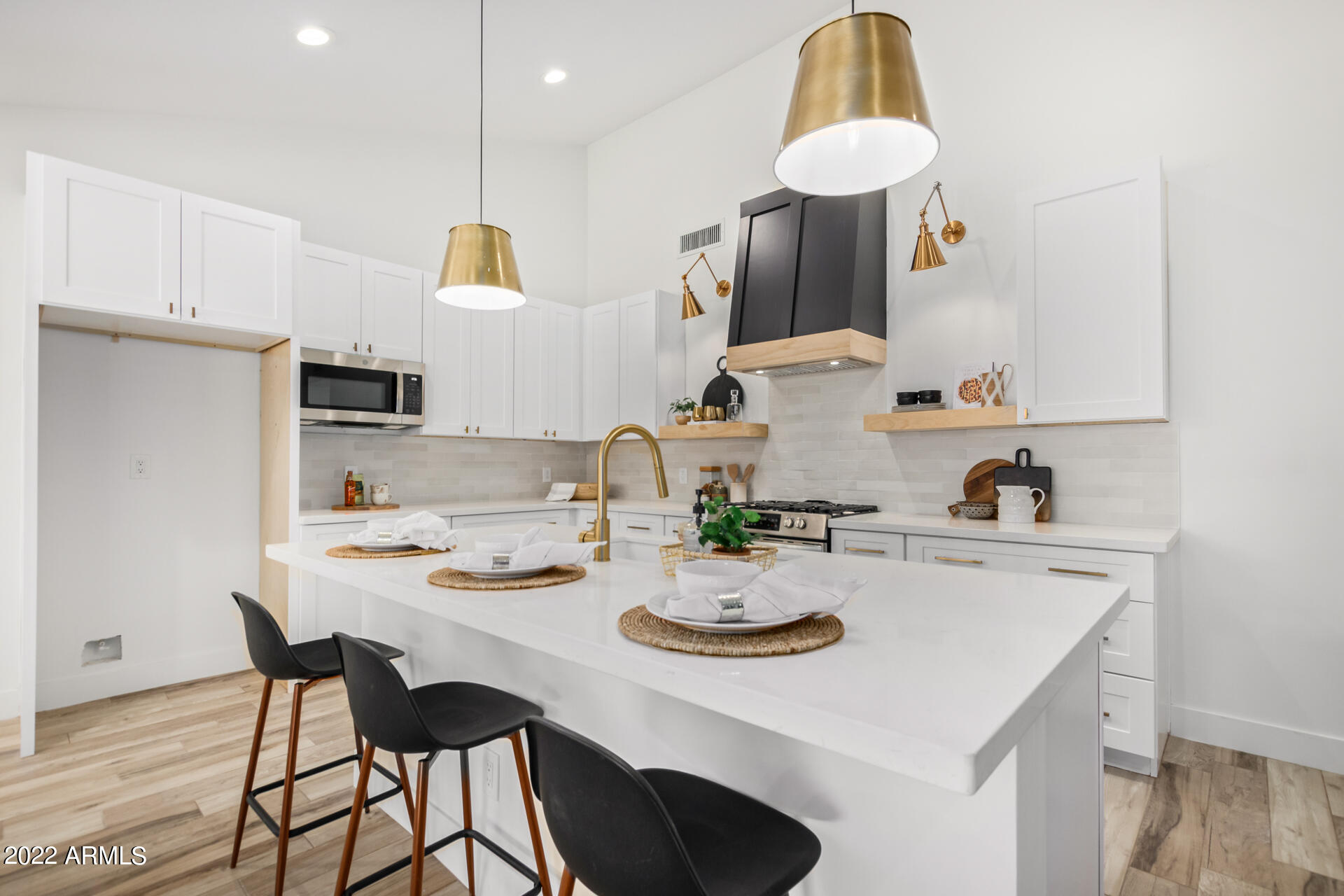 535 North Cherry Mesa, AZ 85201 - Photo 12 of 44 08275AA0-CC58-4E4A-BEFD-2C42236CF428